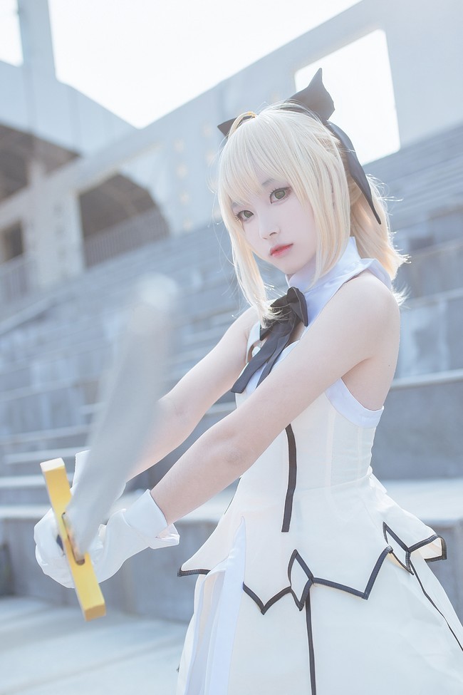 Fate/Grand Order 角色:saber lily Cn:樱初末梦 [P6]