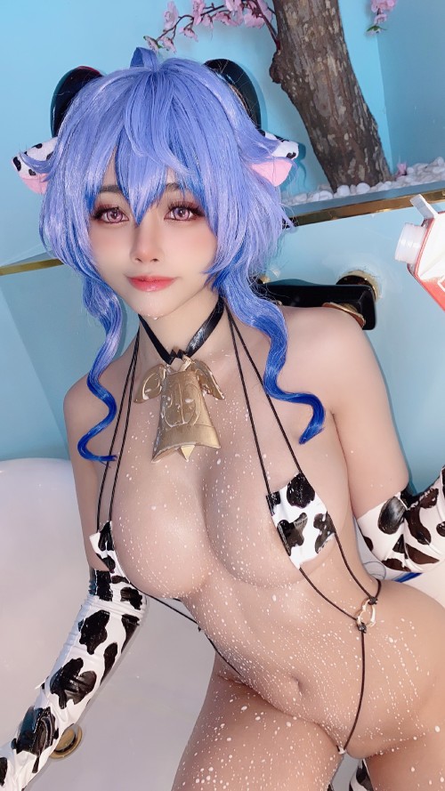 Genshin Impact Ganyu Cow Bikini Cosplay Oiled up Doused with Milk 48