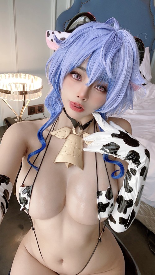 Genshin Impact Ganyu Cow Bikini Cosplay Oiled up Doused with Milk 37